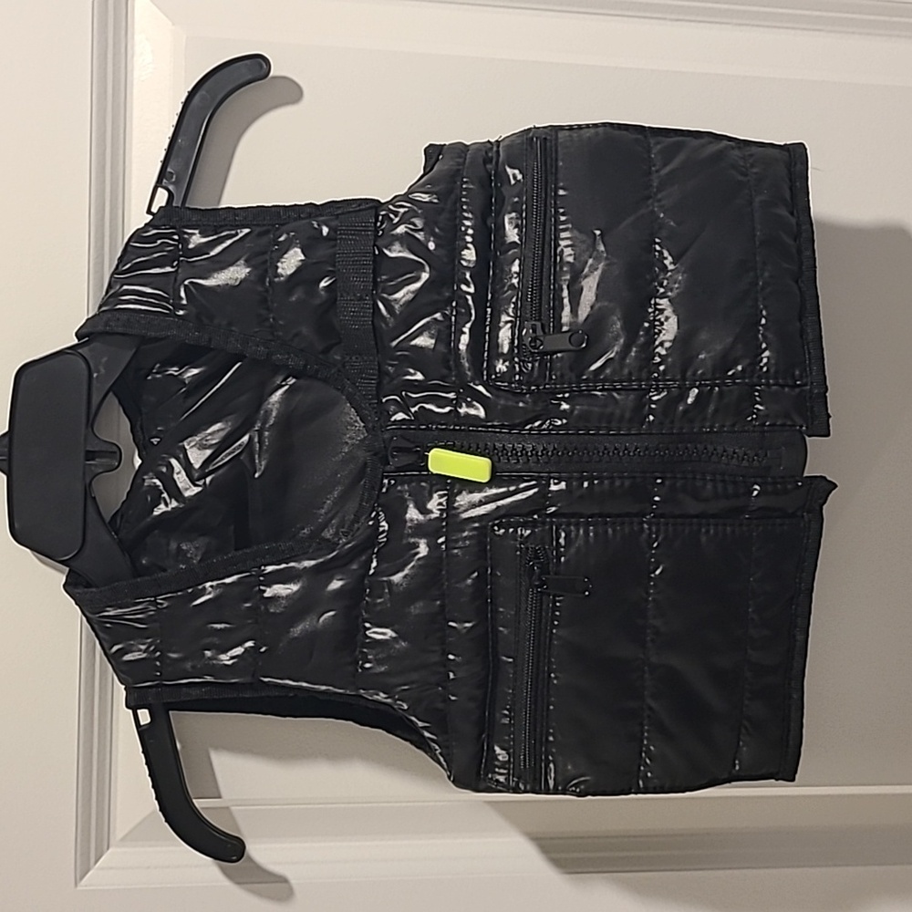 NWOT Vestpakz Vest/Backpack - Toddler size